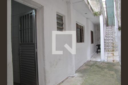 Casa para alugar com 50m², 1 quarto e sem vagaEntrada
