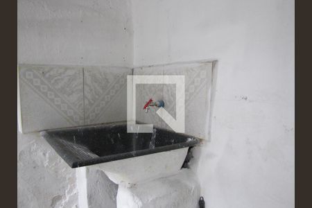 Casa para alugar com 50m², 1 quarto e sem vagaÁrea de Serviço