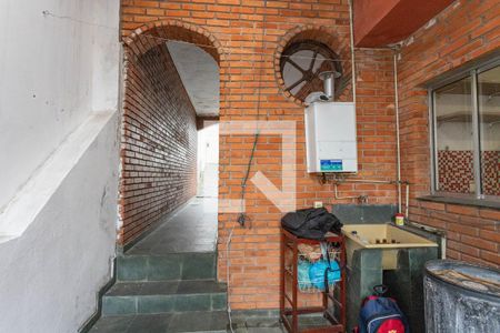 Casa à venda com 180m², 2 quartos e 2 vagasÁrea de serviço 