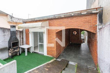 Casa à venda com 180m², 2 quartos e 2 vagasEntrada 