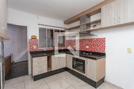 Casa à venda com 180m², 2 quartos e 2 vagasCozinha 