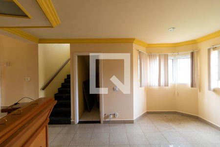 Casa à venda com 331m², 4 quartos e 3 vagas Casa à venda com 331m², 4 quartos e 3 vagasSala 02