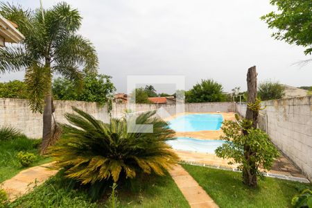 Casa à venda com 331m², 4 quartos e 3 vagas Casa à venda com 331m², 4 quartos e 3 vagasPiscina
