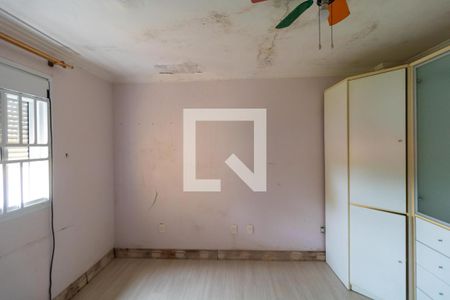 Casa à venda com 331m², 4 quartos e 3 vagas Casa à venda com 331m², 4 quartos e 3 vagasQuarto 02