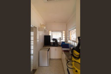 Casa à venda com 331m², 4 quartos e 3 vagas Casa à venda com 331m², 4 quartos e 3 vagasÁrea de Serviço