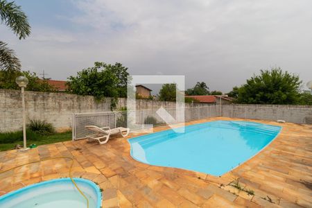 Casa à venda com 331m², 4 quartos e 3 vagas Casa à venda com 331m², 4 quartos e 3 vagasPiscina
