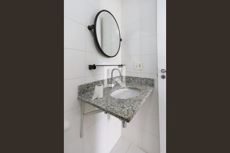 Apartamento para alugar com 53m², 2 quartos e 1 vaga Apartamento para alugar com 53m², 2 quartos e 1 vagaBanheiro da Suíte