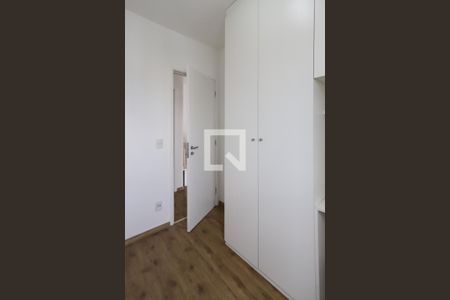 Quarto 1 de apartamento para alugar com 2 quartos, 53m² em Barra Funda, São Paulo