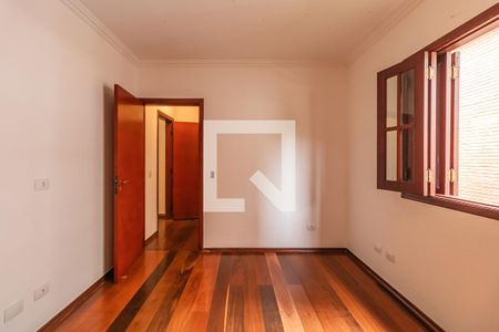 Casa de condomínio à venda com 305m², 5 quartos e 2 vagasSuíte 3