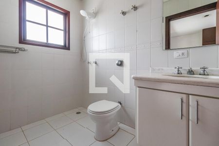 Casa de condomínio à venda com 305m², 5 quartos e 2 vagasBanheiro da Suíte 4