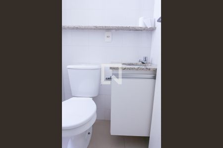 Apartamento à venda com 345m², 3 quartos e 4 vagas Apartamento à venda com 345m², 3 quartos e 4 vagasBanheiro de serviço