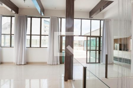 Apartamento à venda com 345m², 3 quartos e 4 vagas Apartamento à venda com 345m², 3 quartos e 4 vagasÁrea comum