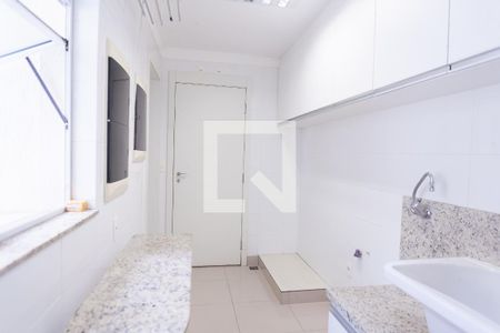 Apartamento à venda com 345m², 3 quartos e 4 vagas Apartamento à venda com 345m², 3 quartos e 4 vagasÁrea de Serviço