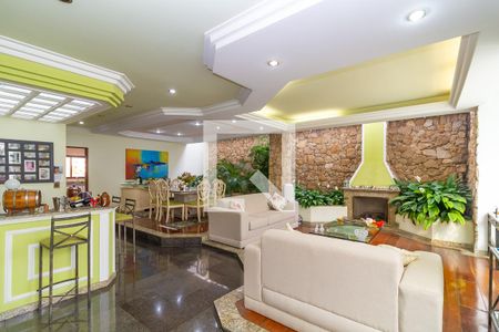 Sala de casa para alugar com 4 quartos, 500m² em Parque da Vila Prudente, São Paulo