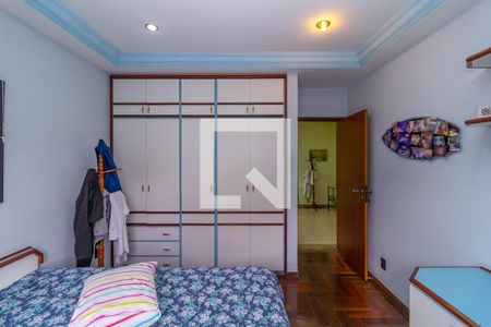 Casa para alugar com 500m², 4 quartos e 4 vagas Casa para alugar com 500m², 4 quartos e 4 vagasQuarto 1