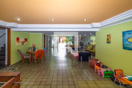 Casa para alugar com 500m², 4 quartos e 4 vagas Casa para alugar com 500m², 4 quartos e 4 vagasSalão de Festas