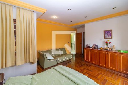 Casa para alugar com 500m², 4 quartos e 4 vagas Casa para alugar com 500m², 4 quartos e 4 vagasQuarto 3 - Suíte 1