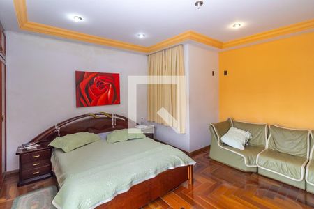 Casa para alugar com 500m², 4 quartos e 4 vagas Casa para alugar com 500m², 4 quartos e 4 vagasQuarto 3 - Suíte 1