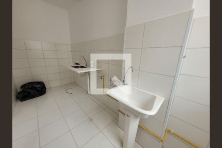 Apartamento à venda com 45m², 2 quartos e 1 vaga Apartamento à venda com 45m², 2 quartos e 1 vagaCozinha e Área de Serviço