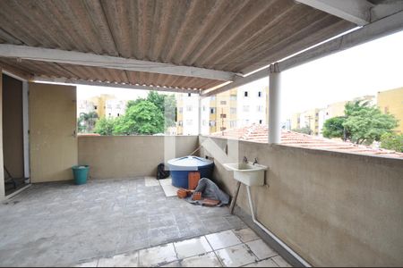 Casa à venda com 125m², 5 quartos e 1 vagaÁrea de Serviço