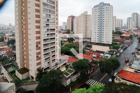Sala/Varanda de apartamento à venda com 3 quartos, 82m² em Vila Gumercindo, São Paulo