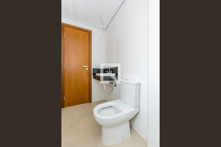 Apartamento à venda com 273m², 4 quartos e 4 vagasBanheiro da Suíte 2