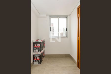 Apartamento à venda com 273m², 4 quartos e 4 vagasQuarto de Serviço