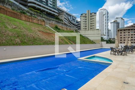 Apartamento à venda com 273m², 4 quartos e 4 vagasPiscina