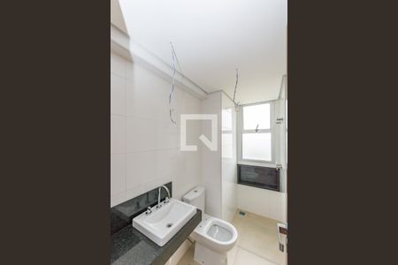 Apartamento à venda com 273m², 4 quartos e 4 vagasBanheiro Social