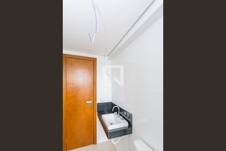 Apartamento à venda com 273m², 4 quartos e 4 vagasBanheiro Social