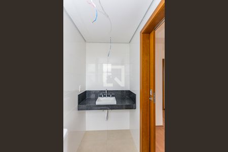 Apartamento à venda com 273m², 4 quartos e 4 vagasBanheiro da Suíte 1
