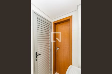 Apartamento à venda com 273m², 4 quartos e 4 vagasBanheiro de serviço