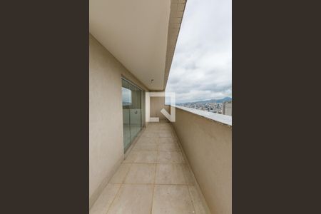 Apartamento à venda com 273m², 4 quartos e 4 vagasVaranda 