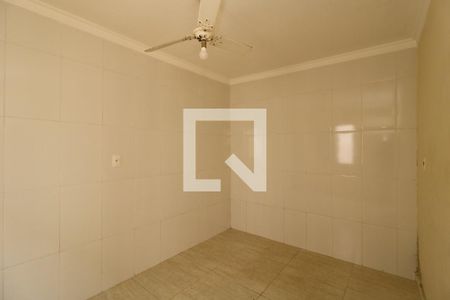 Quarto 2 de casa à venda com 3 quartos, 160m² em Vila Palmares, Santo André