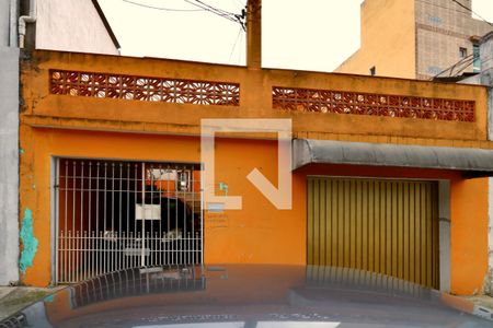 Casa à venda com 160m², 3 quartos e 2 vagasFachada