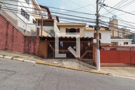 Casa à venda com 189m², 3 quartos e 2 vagasFachada