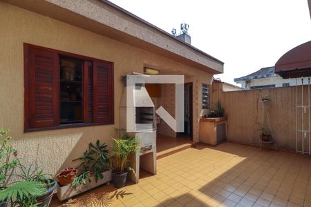 Casa à venda com 189m², 3 quartos e 2 vagasQuintal