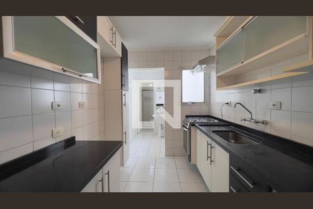 Cozinha de apartamento para alugar com 3 quartos, 82m² em Pinheiros, São Paulo