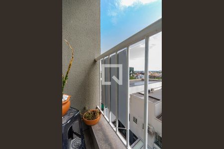 Apartamento à venda com 74m², 3 quartos e 2 vagas Apartamento à venda com 74m², 3 quartos e 2 vagasVista