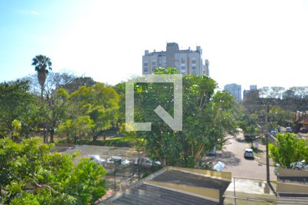 Vista Sala de apartamento à venda com 2 quartos, 75m² em Azenha, Porto Alegre