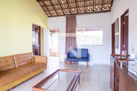 sala de casa de condomínio à venda com 5 quartos, 800m² em Ville Des Lacs, Nova Lima