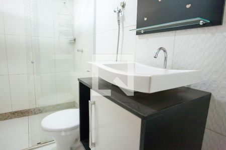 Casa de condomínio à venda com 800m², 5 quartos e 5 vagas Casa de condomínio à venda com 800m², 5 quartos e 5 vagasBanheiro Social 2