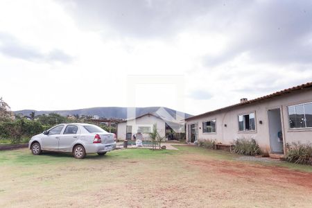 Casa de condomínio à venda com 800m², 5 quartos e 5 vagas Casa de condomínio à venda com 800m², 5 quartos e 5 vagasQuintal/ piscina