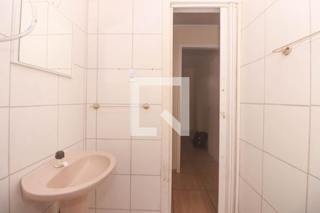 Casa à venda com 300m², 2 quartos e 4 vagas Casa à venda com 300m², 2 quartos e 4 vagasBanheiro