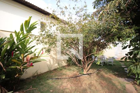 Casa à venda com 320m², 3 quartos e 4 vagasJardim