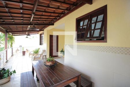 Casa à venda com 320m², 3 quartos e 4 vagasArea Gourmet