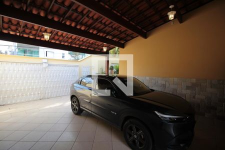 Casa à venda com 320m², 3 quartos e 4 vagasGaragem
