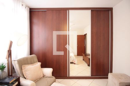 Casa à venda com 320m², 3 quartos e 4 vagasQuarto 1