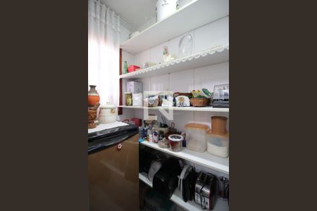 Casa à venda com 320m², 3 quartos e 4 vagasDespensa