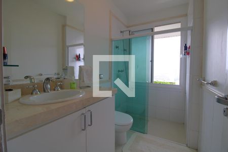 Apartamento à venda com 411m², 4 quartos e 3 vagasBanheiro da Suíte 3